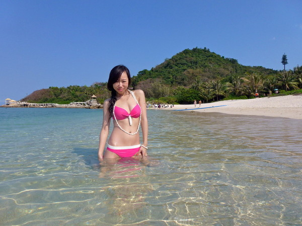 火辣辣的身材,火辣辣的三亚美