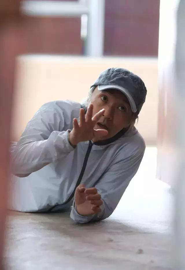 周星驰65岁拍电影,周星驰的人生经历