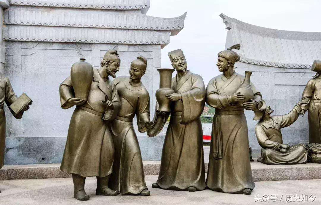 为什么古代南方是蛮夷之地,南方为什么被称为蛮夷