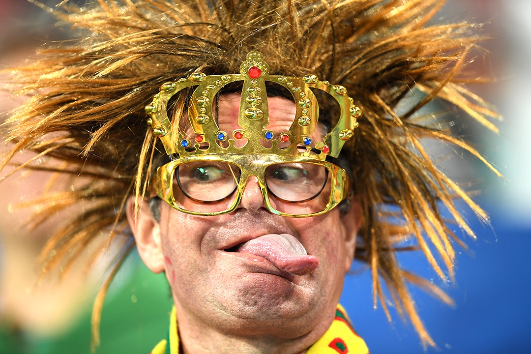 看球生气怎么哄,看球搞笑场面