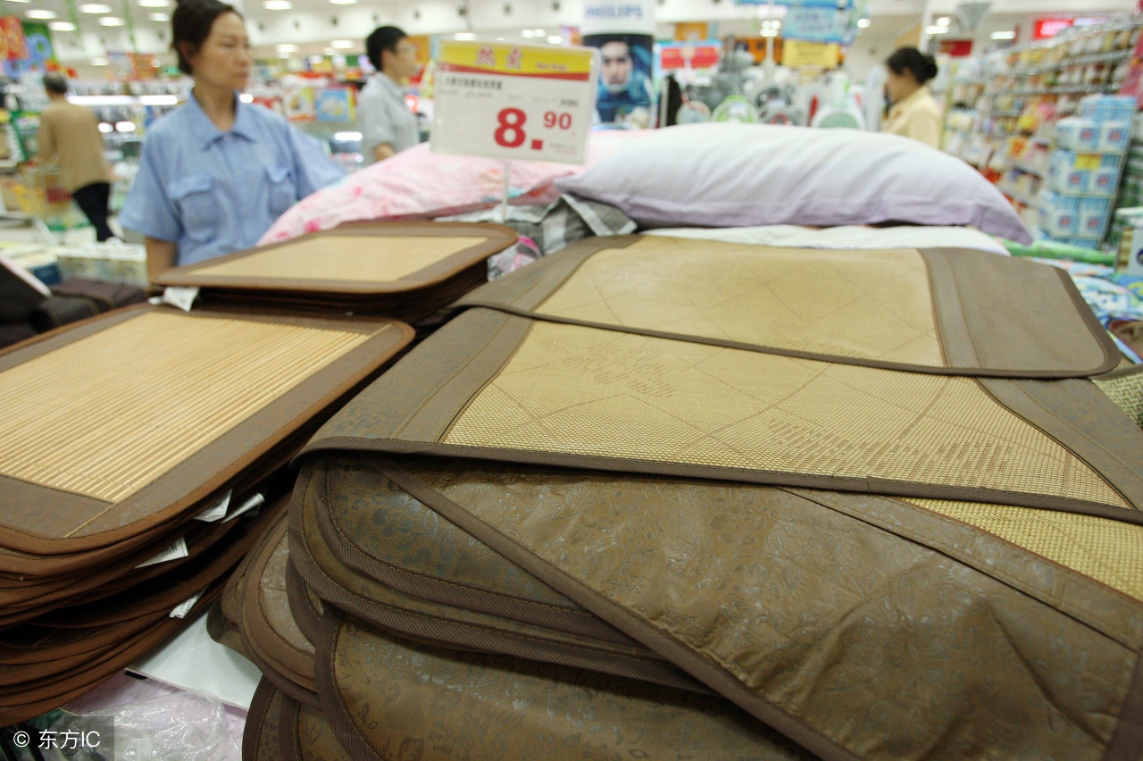 夏天凉席哪种材质最舒服,越简单的凉席越不会有甲醛