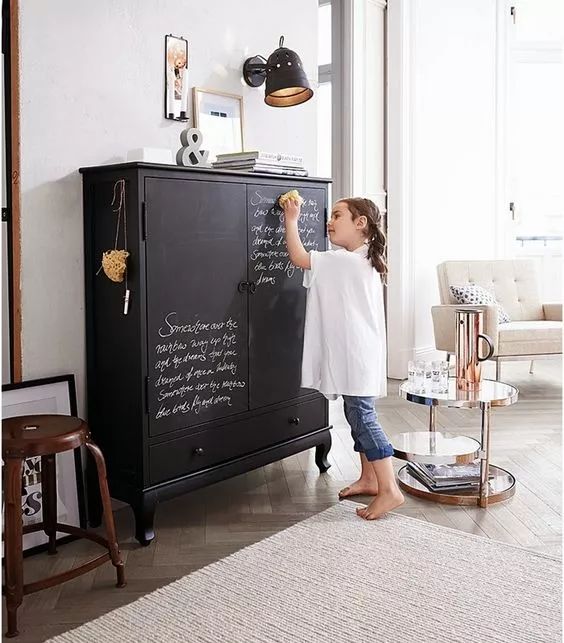 请把这几平米，还给熊孩子！