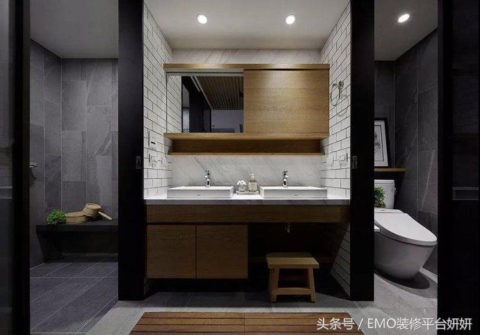 壁挂马桶坑距小了怎么补救,马桶可以通过移位器调节坑距