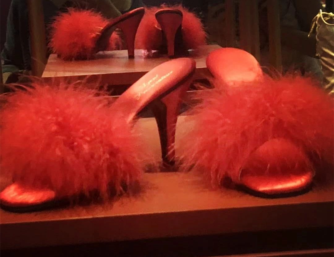 现场｜世界最性感的那双高跟鞋到底藏在哪里？