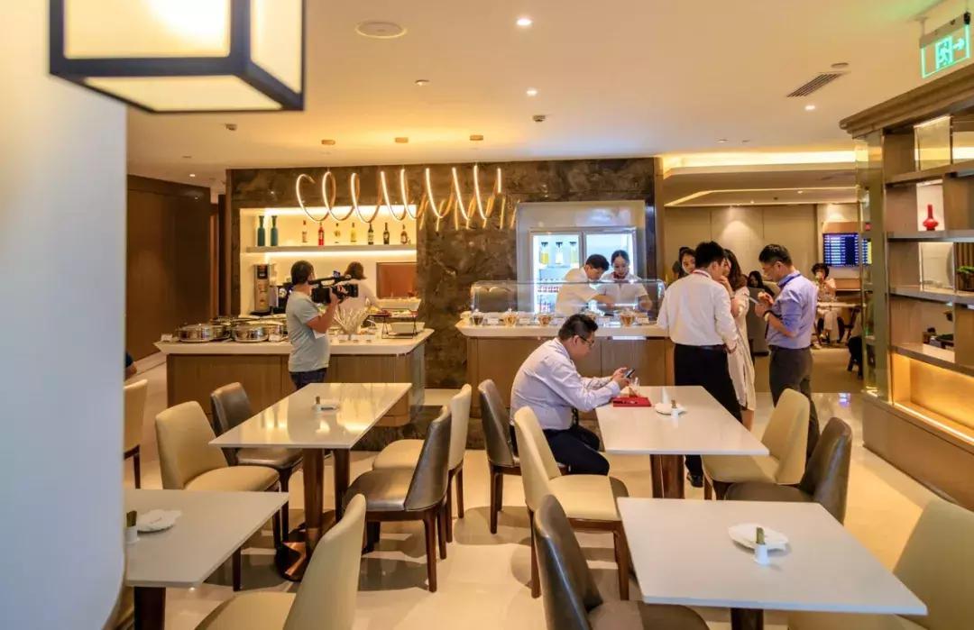 杭州机场休息室哪个最好,杭州机场24小时商务舱休息室