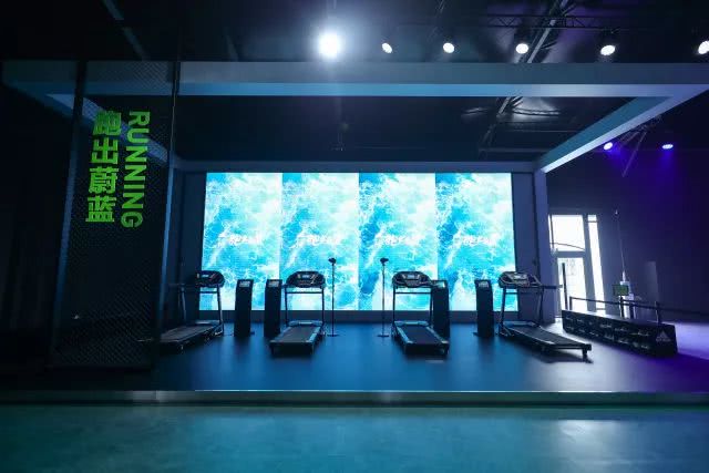 adidas打卡,打卡新建网红地