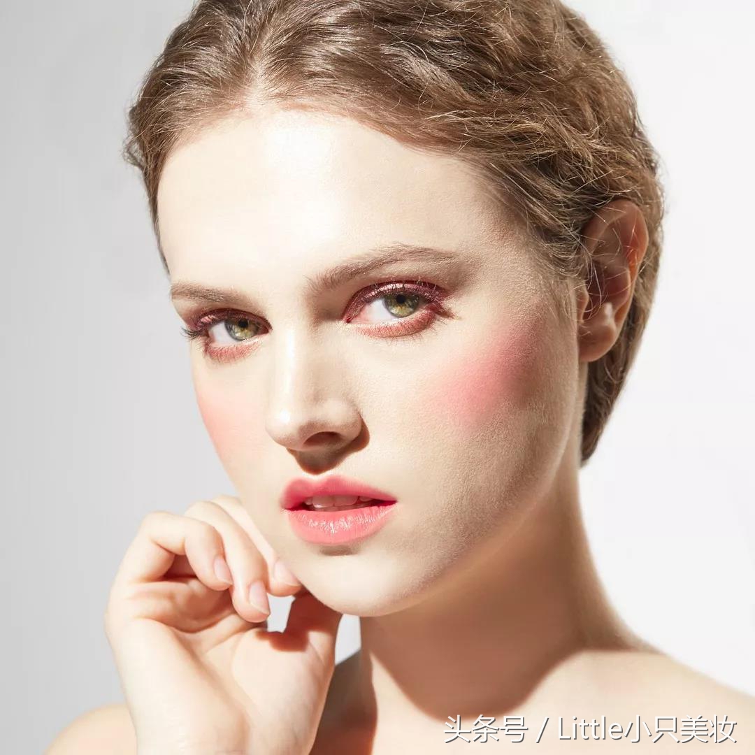 新手值得推荐的平价彩妆产品,平价又好用的大牌彩妆推荐