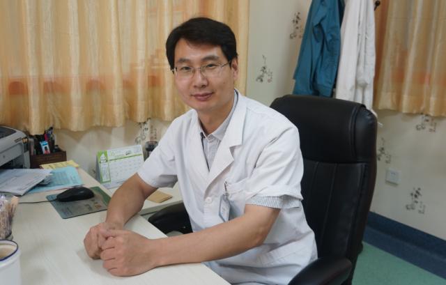 小儿推拿21种手法教程,小儿常见病推拿手法视频