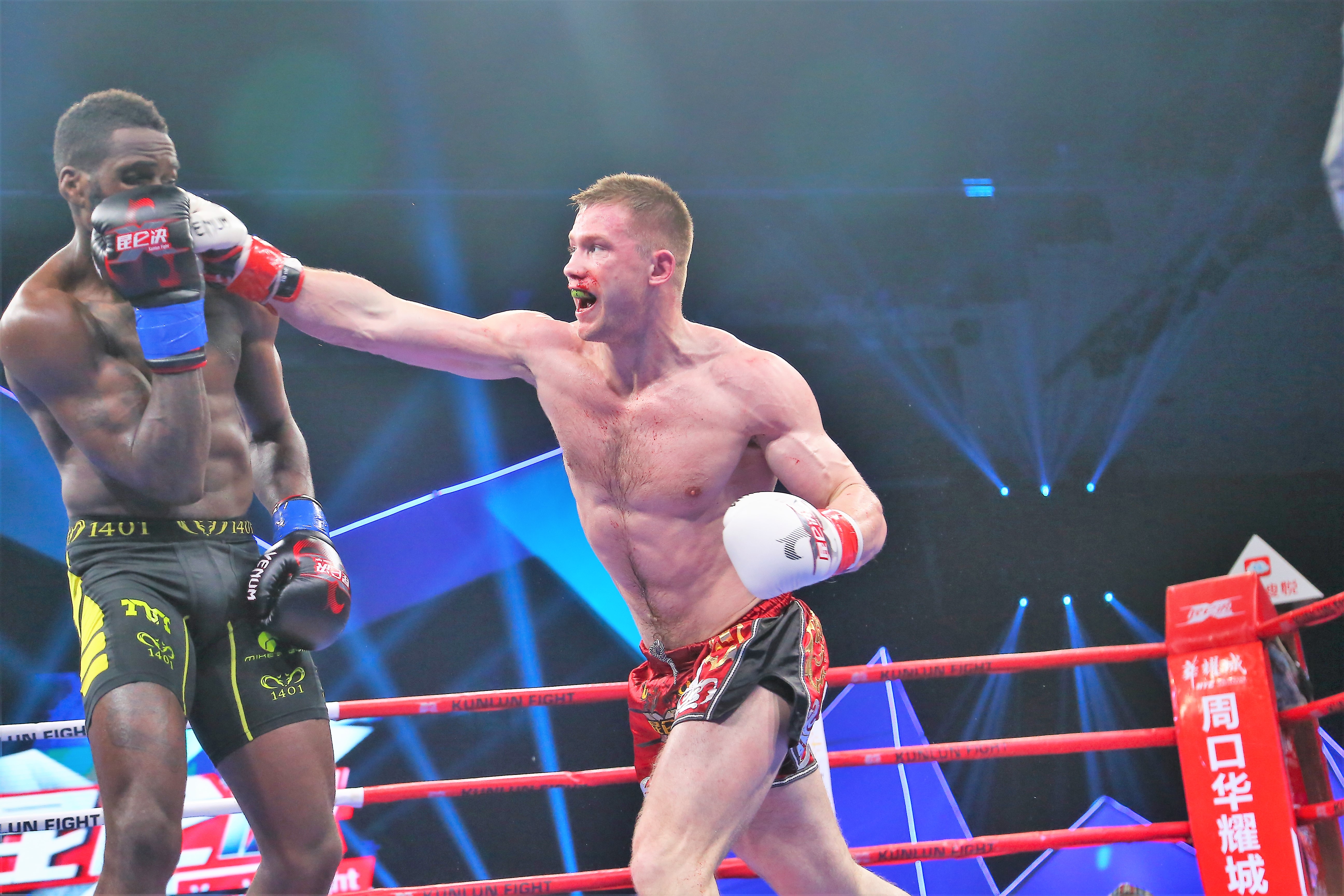 曾经的世界第一如今过得怎么样？别和我谈搏击，我只认钱