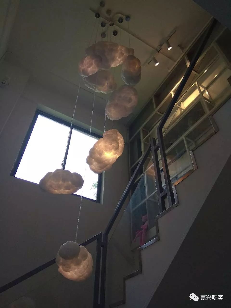 网友说｜这家店太美~已经控制不住自己的手机了