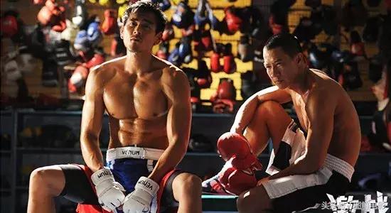 为世界杯喝彩,为世界杯欢呼吧