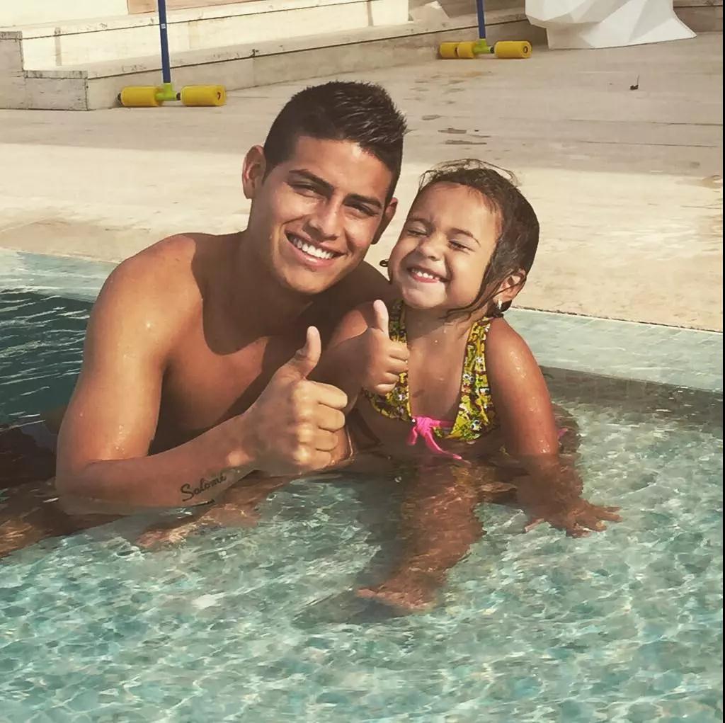 世界杯=萌萌萌萌萌萌萌萌萌萌萌萌萌