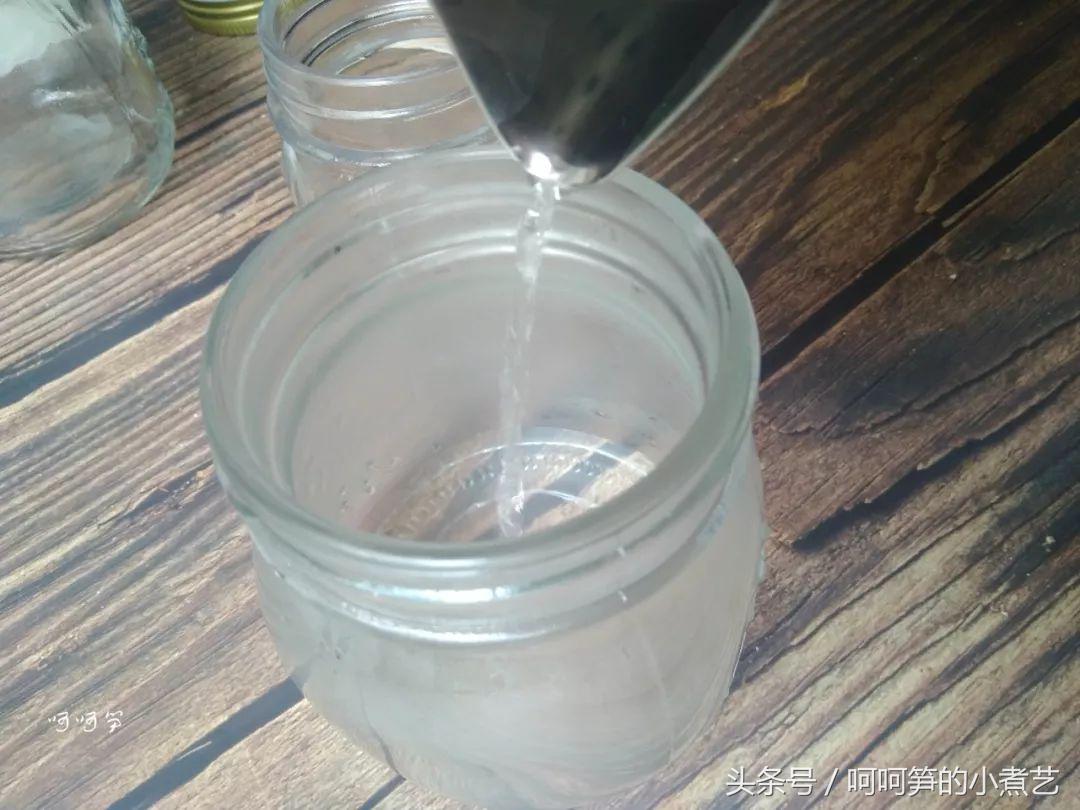 怎么做蜂蜜柠檬水超好吃又好看,柠檬水的做法简单又好喝不加蜂蜜