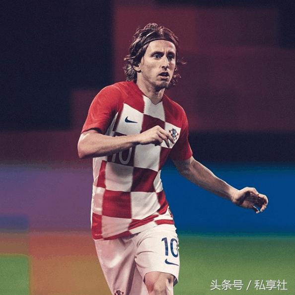 不烫不染的球星同款发型,世界杯球星的发型哪个最帅