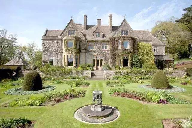 足球巨星梅西的别墅,世界杯球员豪宅