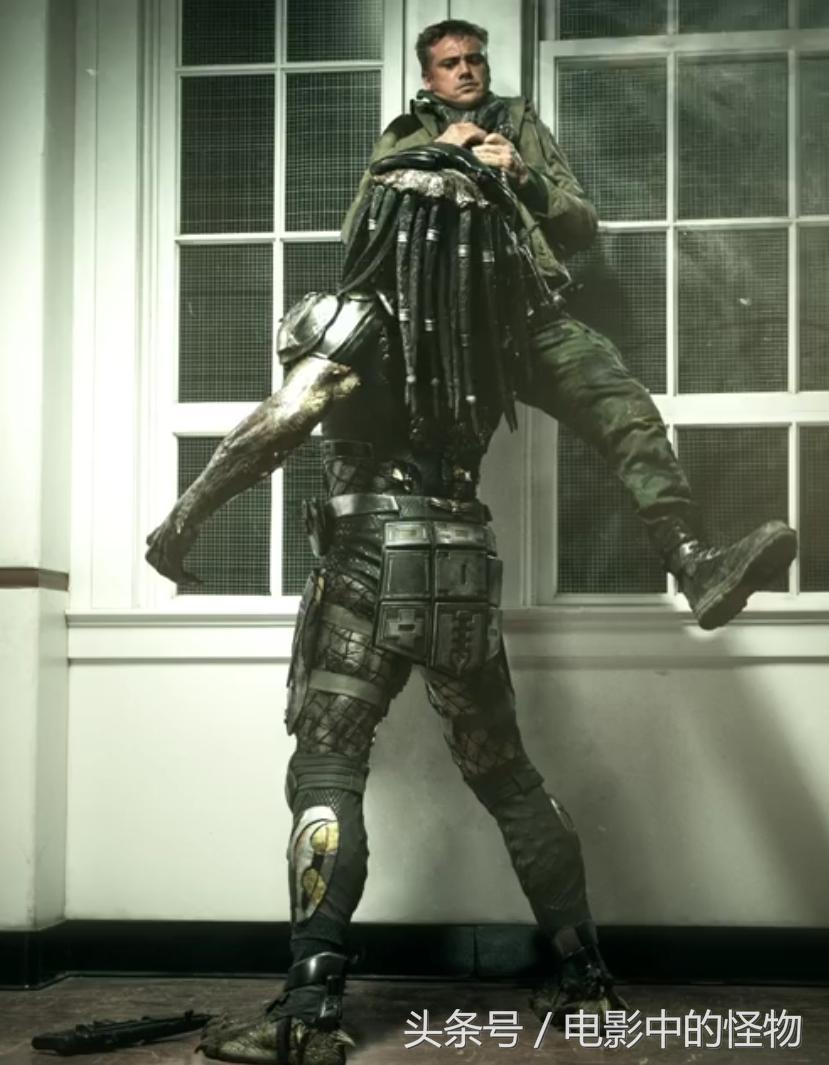 铁血战士2018铁血为啥互相伤害,2018铁血战士中的两种铁血战士