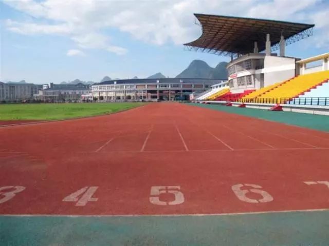 广西高校运动场哪家好,广西区高校排球赛