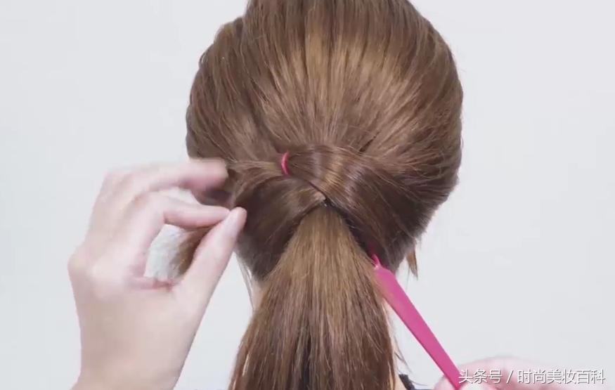 时尚美妆穿搭教程,美妆盘发教程图片