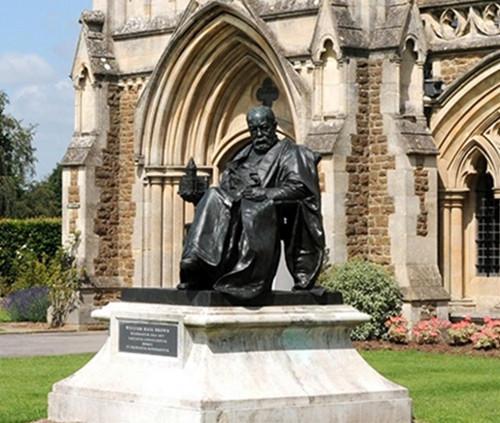 英国九大公学名称,英国九大公学入学条件