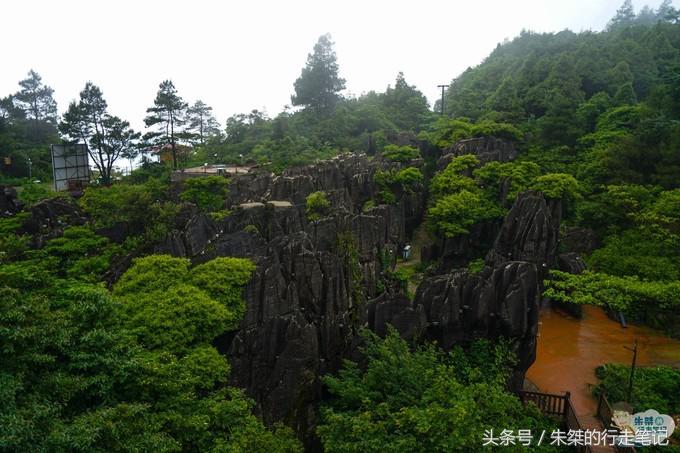 重庆观音桥网红打卡景点白天,打卡重庆网红夜景