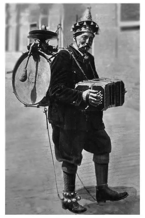 手风琴的鼻祖是中国的乐器,手风琴的鼻祖是什么