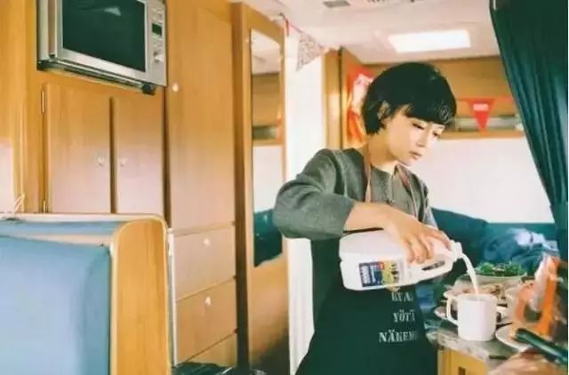 自制一杯甜甜的减肥水,最简单减肥水自制