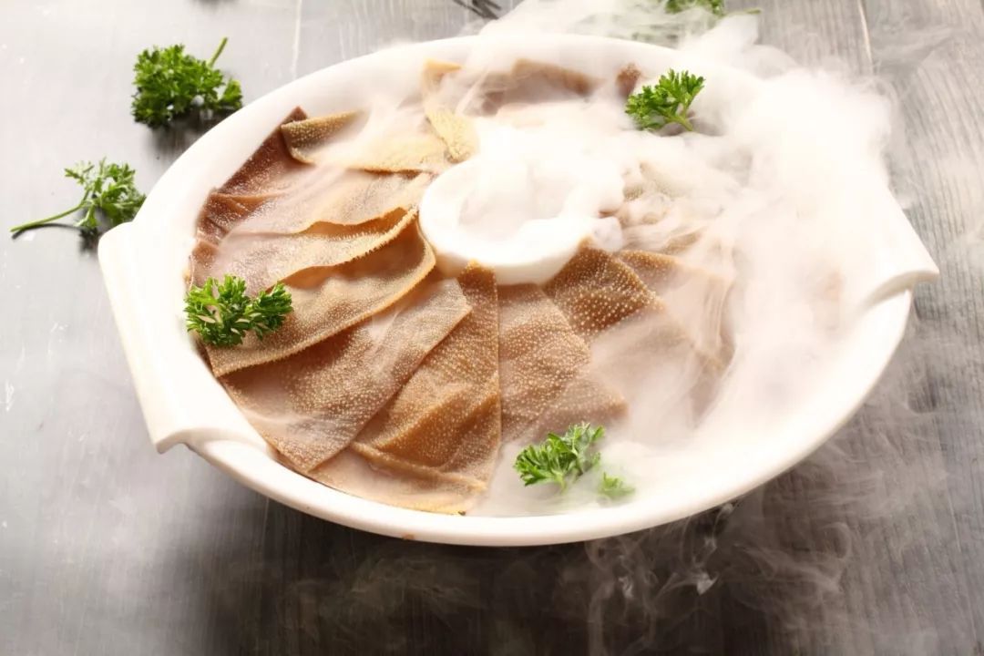 明星火锅｜来自重庆的”井格“麻辣诱惑，就问你约不约？