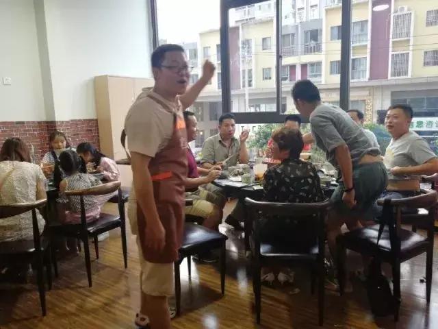 在弥勒吃什么,在弥勒什么小吃最好吃