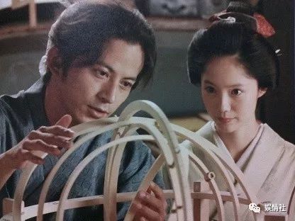 日本女明星遭老公背叛,日本女艺人被前男友曝光