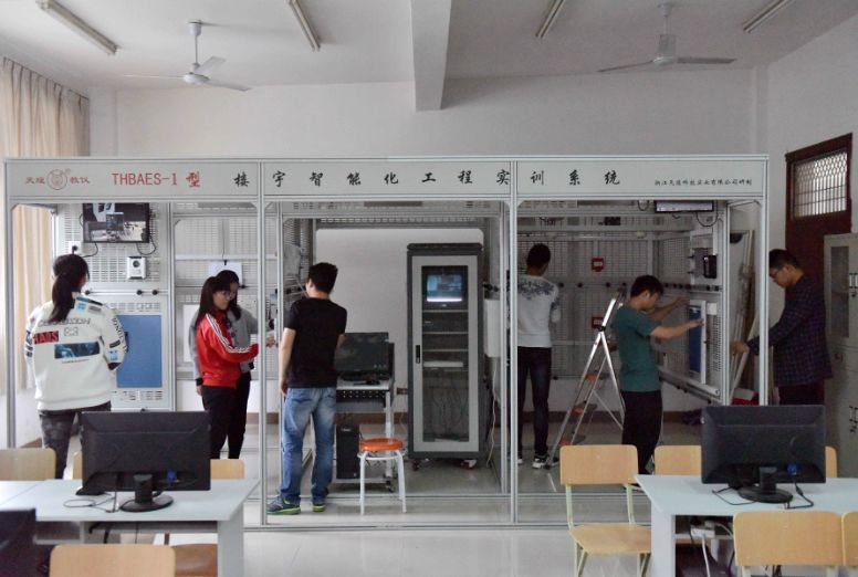 毕业即失业？马鞍山这所学校的学生还没毕业马钢就抢着要了！