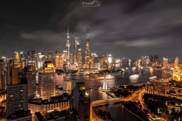 尼康d800搭配尼康24-120效果怎么样,尼康d800自身携带的拍摄风格