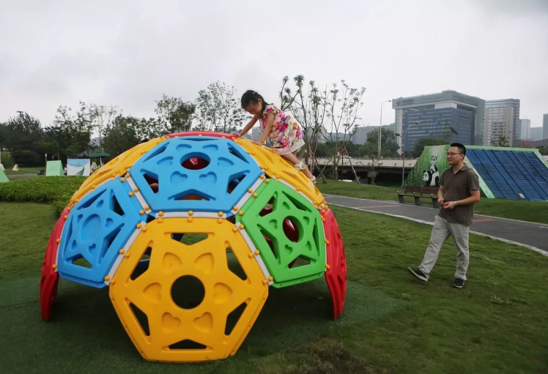 在成都市生活住哪个区比较好,在成都住一个月是租房还是住酒店