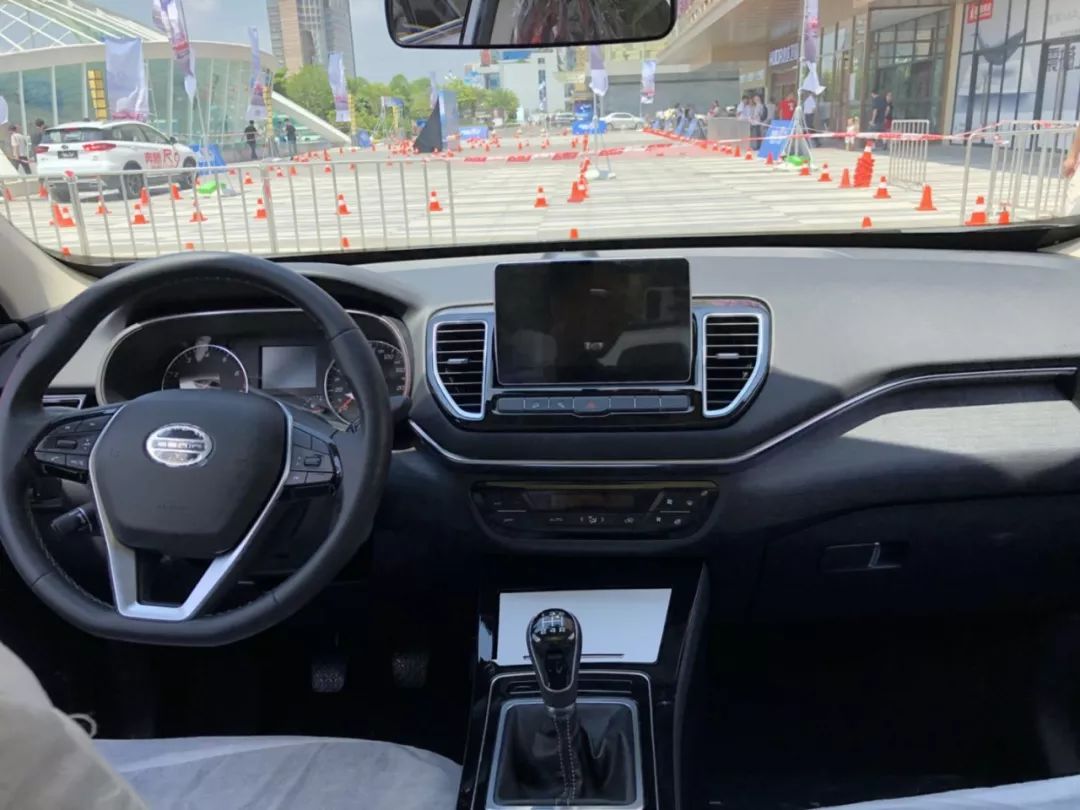 一汽奔腾森雅r9是否已经停产,一汽奔腾森雅r9车载蓝牙连接