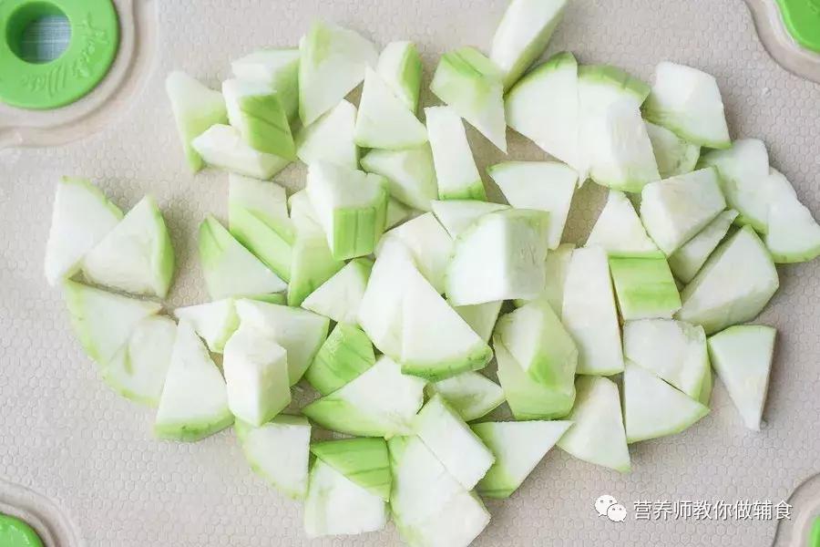 宝妈喝什么汤可以增强宝宝免疫力,增强抵抗力的宝宝爱喝冬季果汁