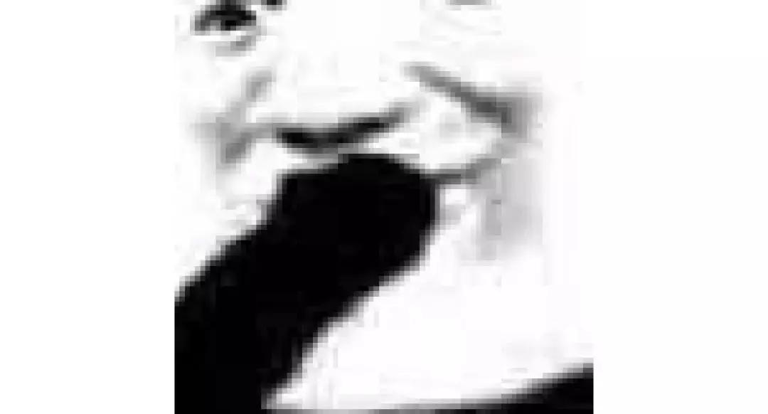 看完我员工的包包……有点想哭