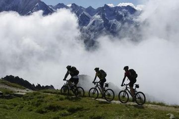随身携带急救包——野外运动的基本法则