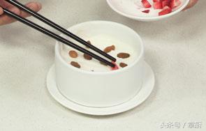 1分钟懒人易做的双皮奶不用烤箱,简单美食做法懒人教程甜品双皮奶