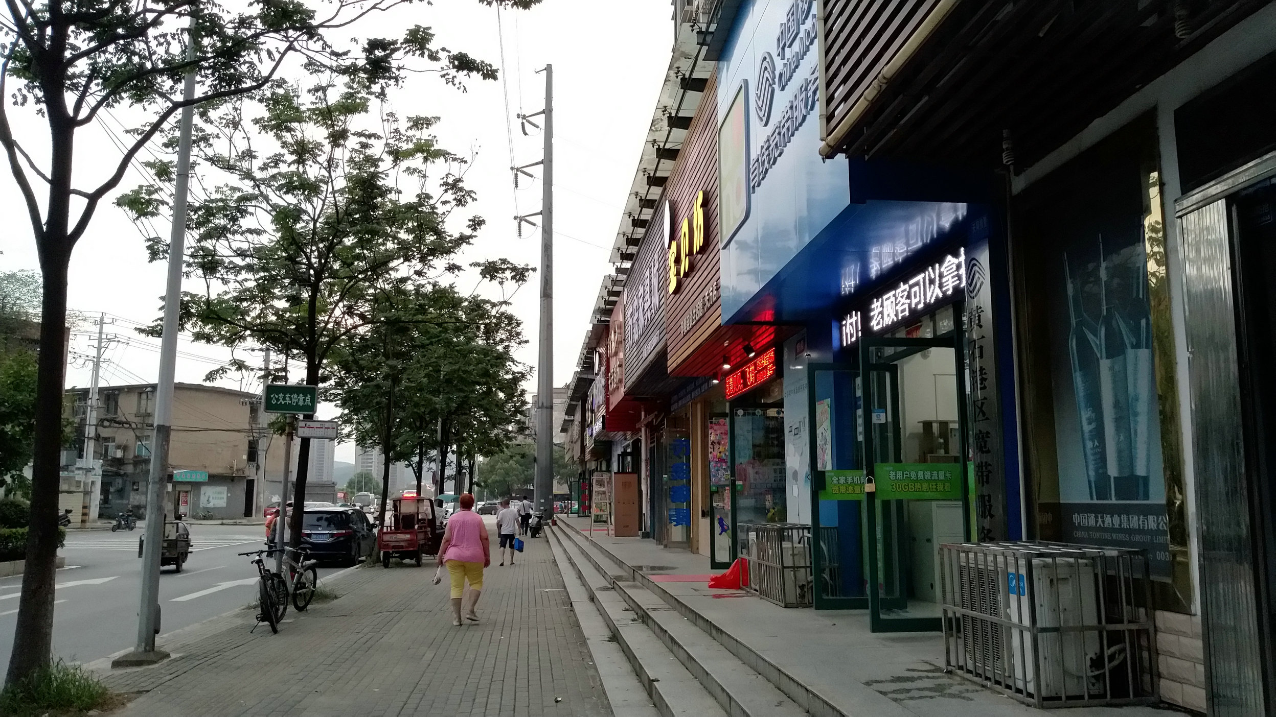 高房租最有效的解决方法,生意难做铺面租金上涨