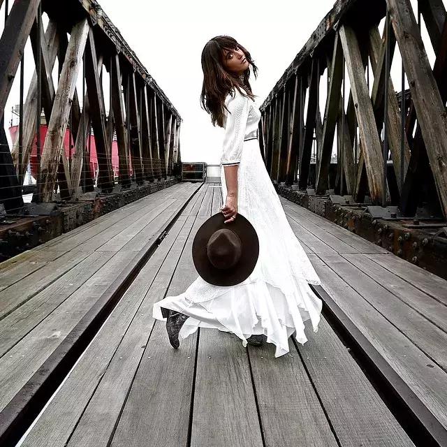 浅色系温柔连衣裙,浅色温柔风连衣裙