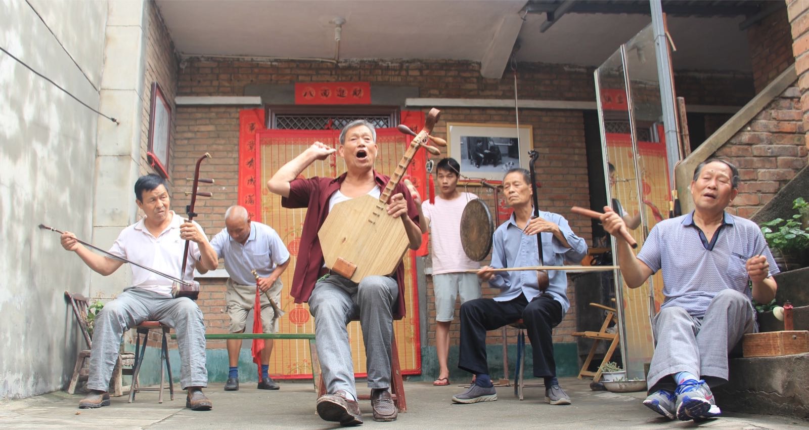 传承千年的非遗皮影戏,皮影创新非遗文化传承视频