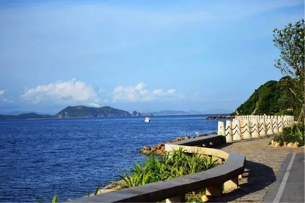 不输马尔代夫！广州及周边这14个绝美的度假海滩，夏天浪起来！