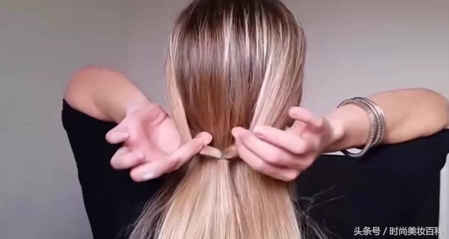 好看的发型盘发,一款唯美气质的晚宴盘发教程
