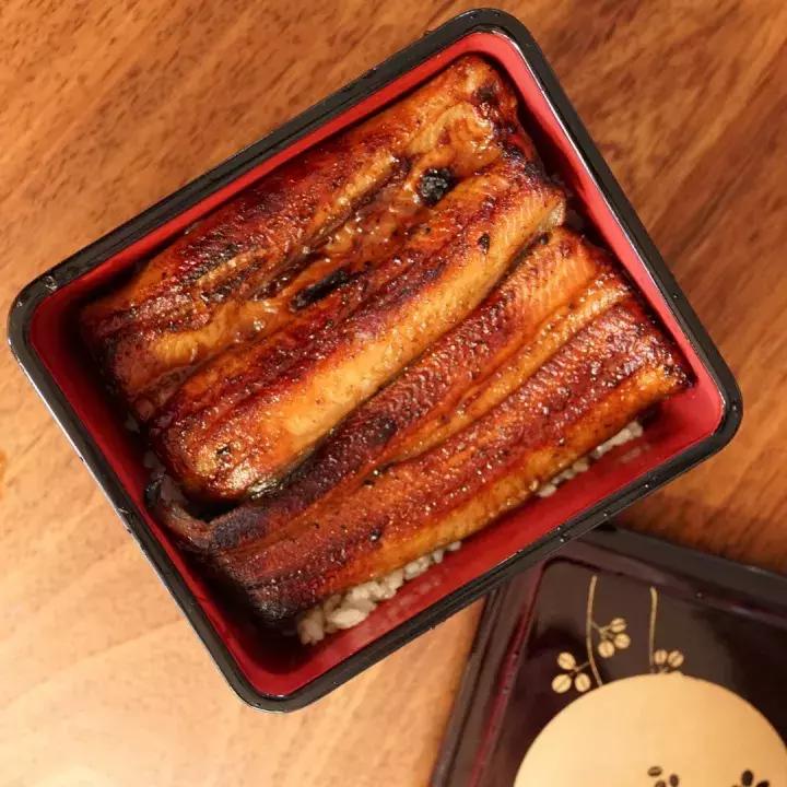 土用丑日,鳗鱼之日!3分技术,7分选材的鳗鱼饭,一口补足元气!