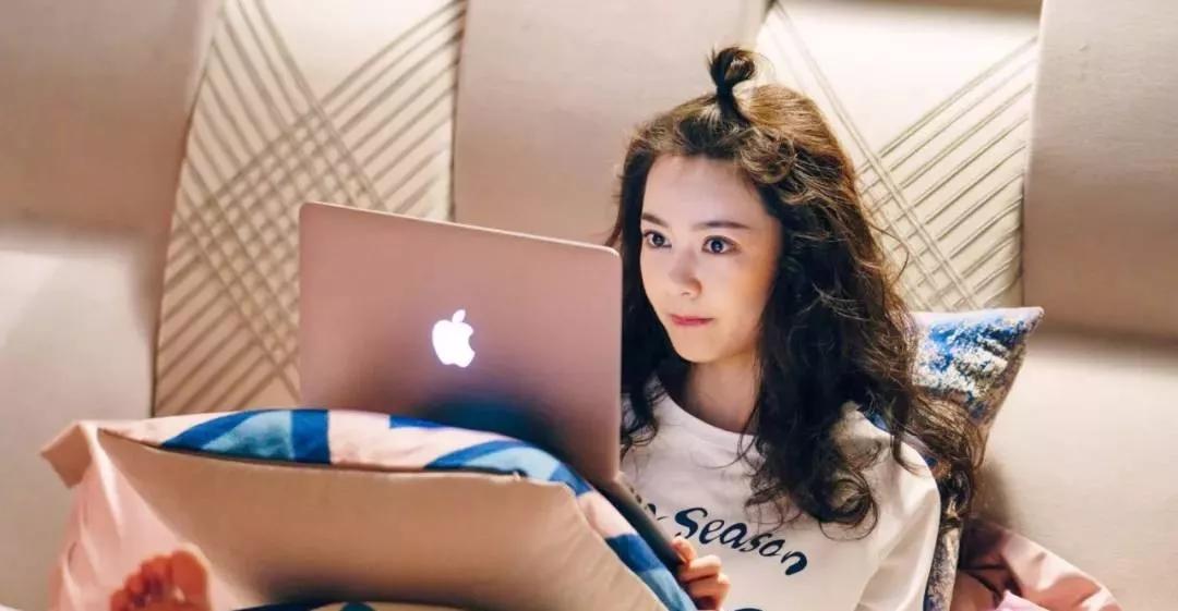 失恋的人听哪首歌就哭了,当年多少人是哭着听完这首歌的