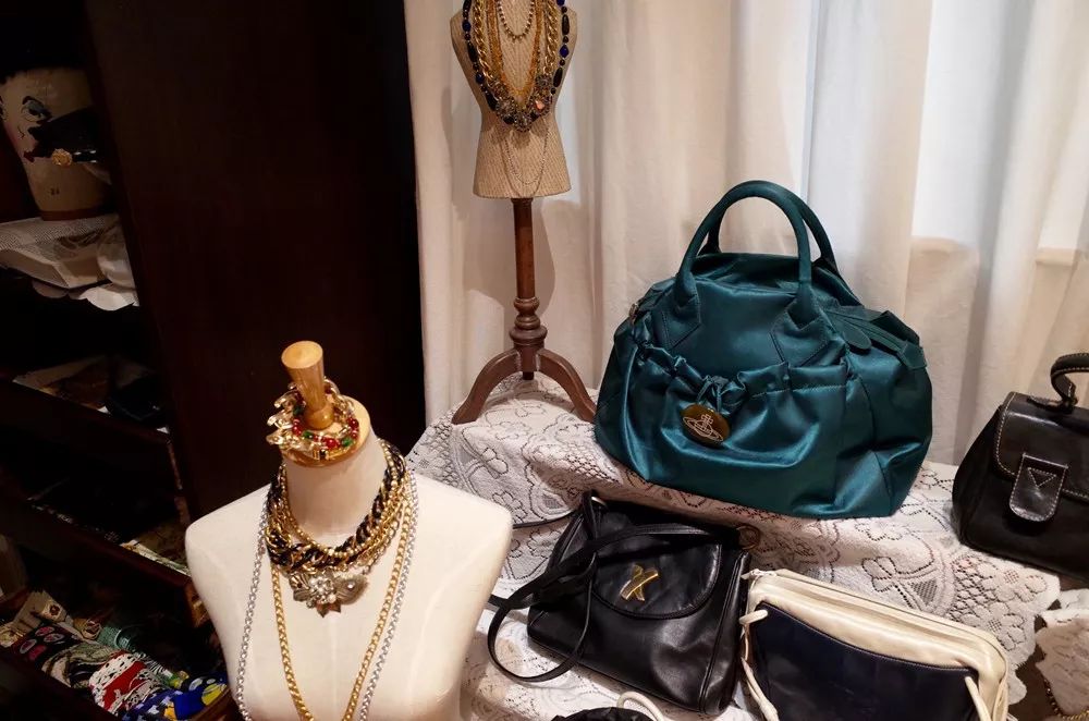 私藏店铺上海,私藏古着店