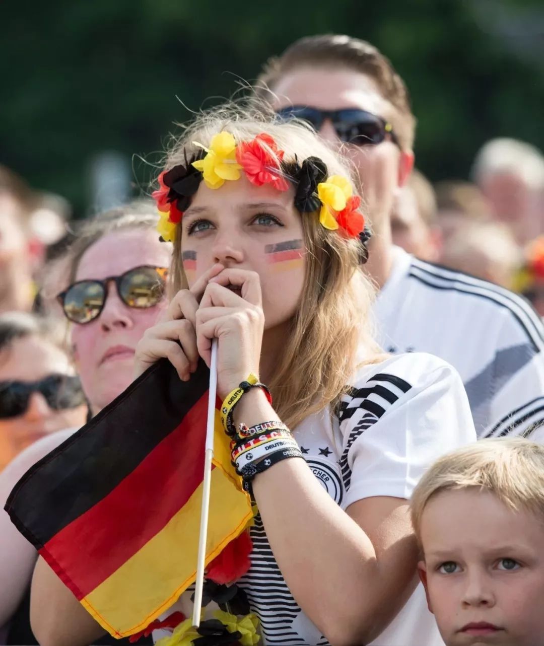 世界杯看台小姐姐哪家强？你定