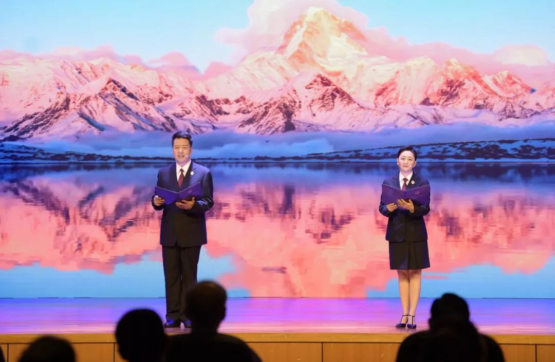 周会明名字含义,周慧敏黎明