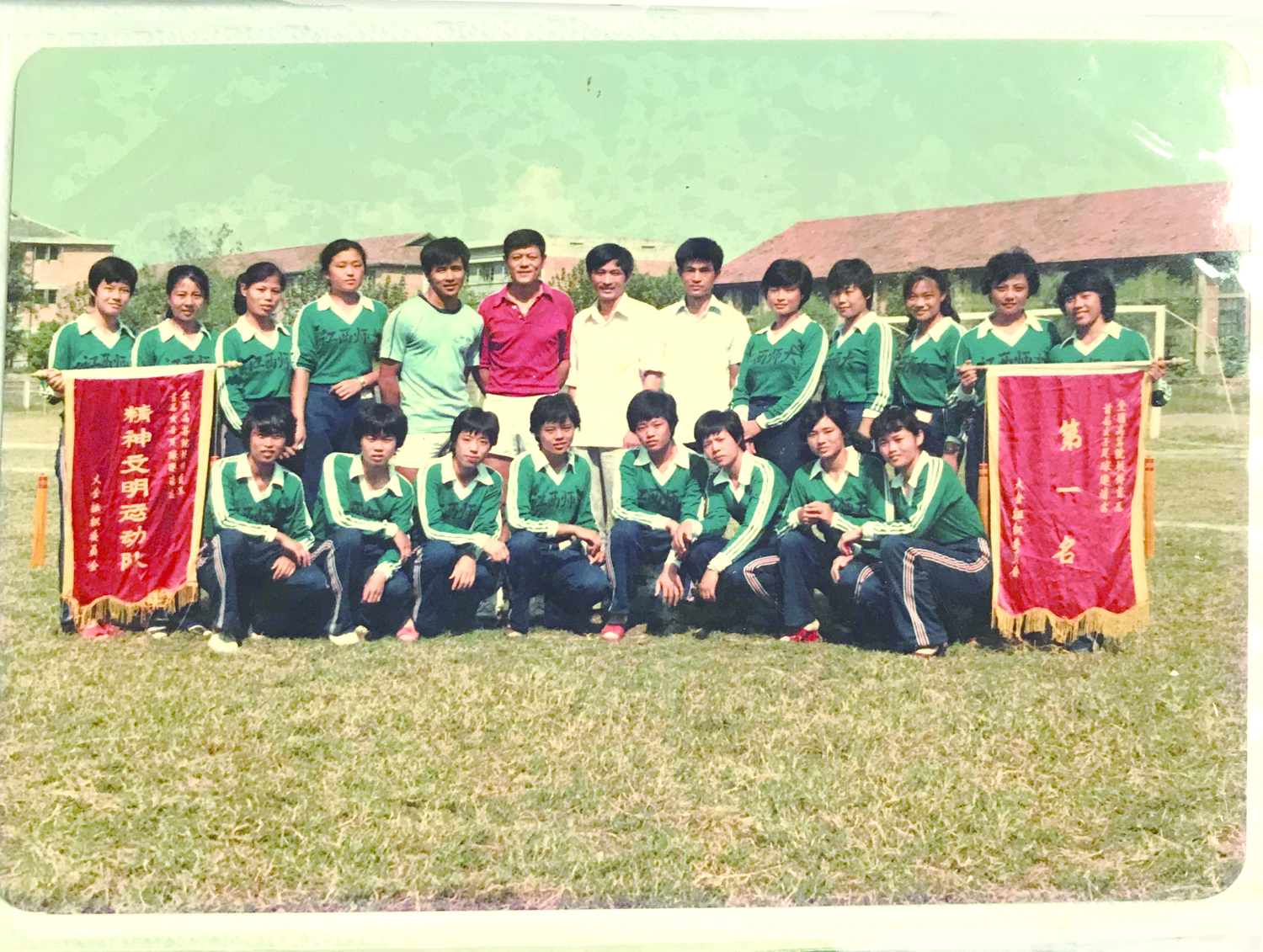 怀念那段激情燃烧的军旅岁月,追忆激情燃烧的青春岁月