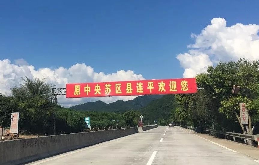 又脆又甜连平鹰嘴桃,连平正宗鹰嘴桃