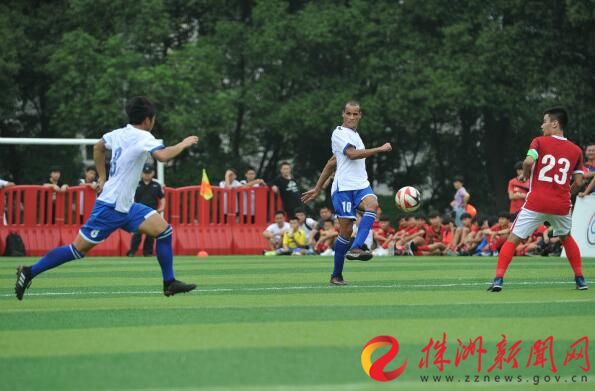 閲岀摝灏斿韪㈢悆,閲岀摝灏斿瓒崇悆姣旇禌